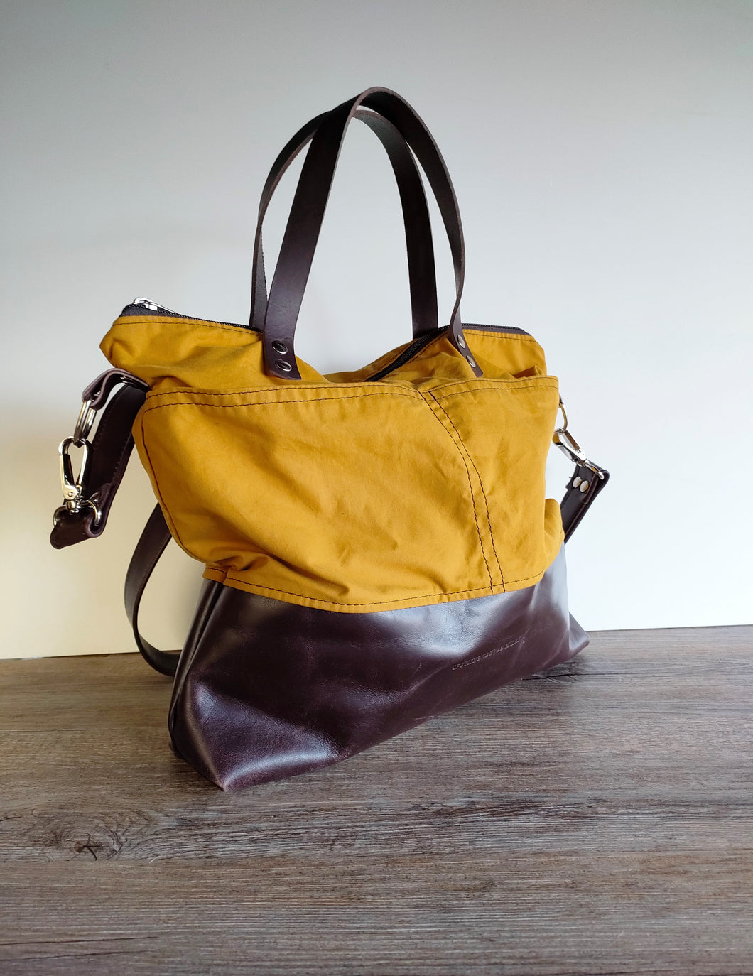 Crossbody bag in canvas and leather, satchel bag