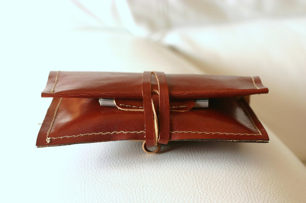Leather tobacco pouch, handmade tobacco case in Italian leather